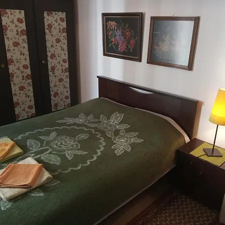 Apartment Cosy Penthouse -up To 6 Guests- In The Centre! *